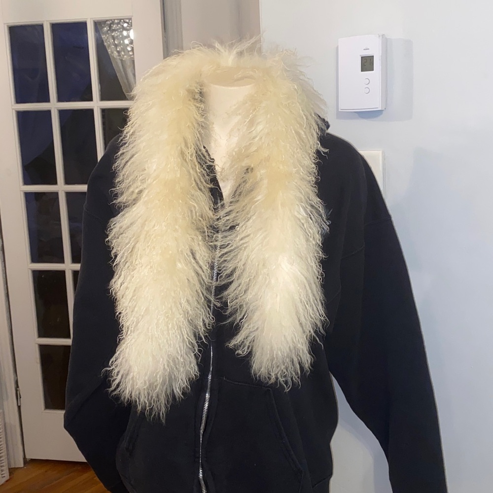 Mongolian fur scarf fluffy collar black